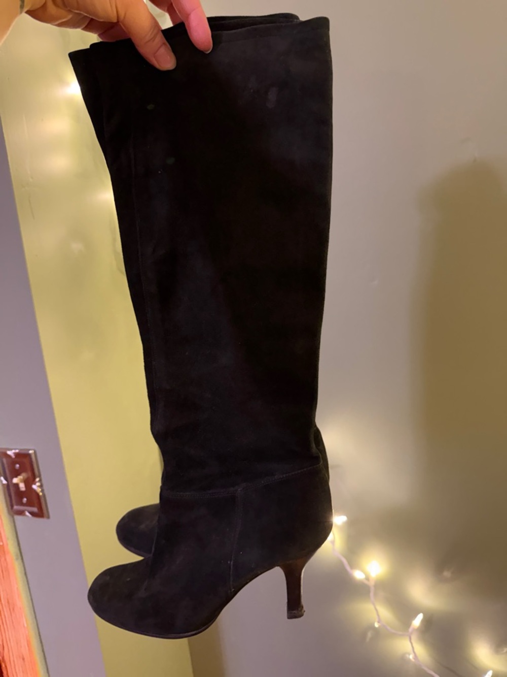 Women's Black Knee-High Heeled Boots